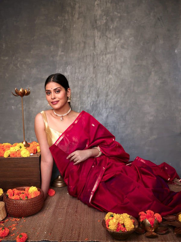 Bloom coral saree ( Shipping time - 20 days )