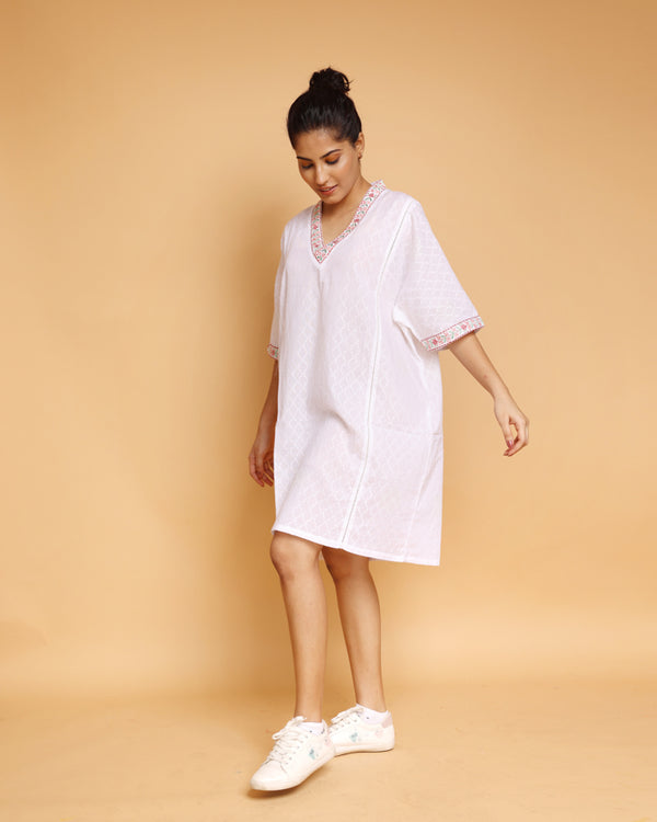 White Cotton dobby kaftan