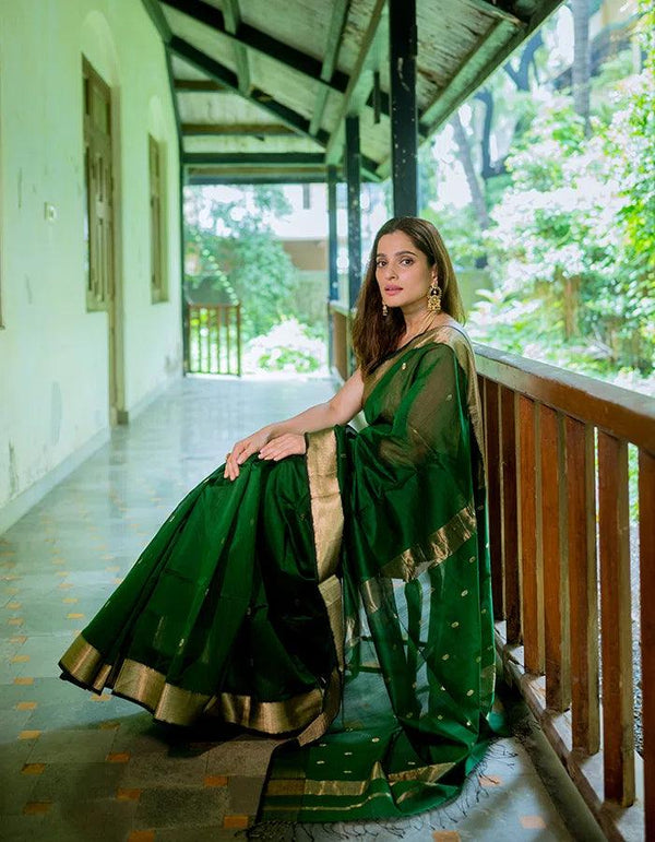 Navinya Saree
