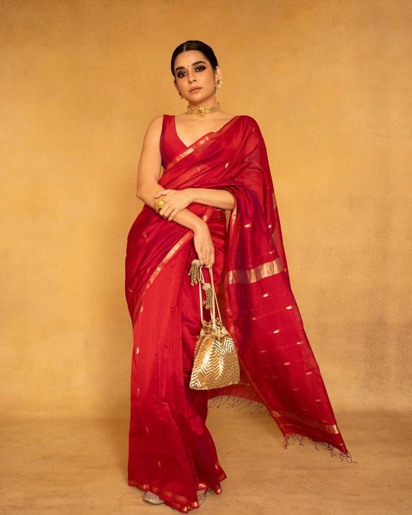 Bloom coral saree ( Shipping time - 20 days )