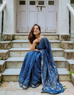 Neeladri Saree