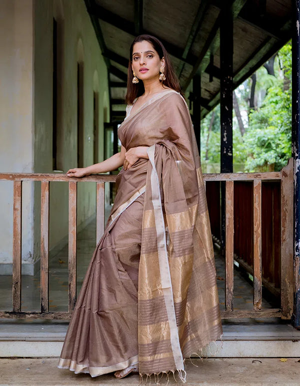 Sumaira Saree